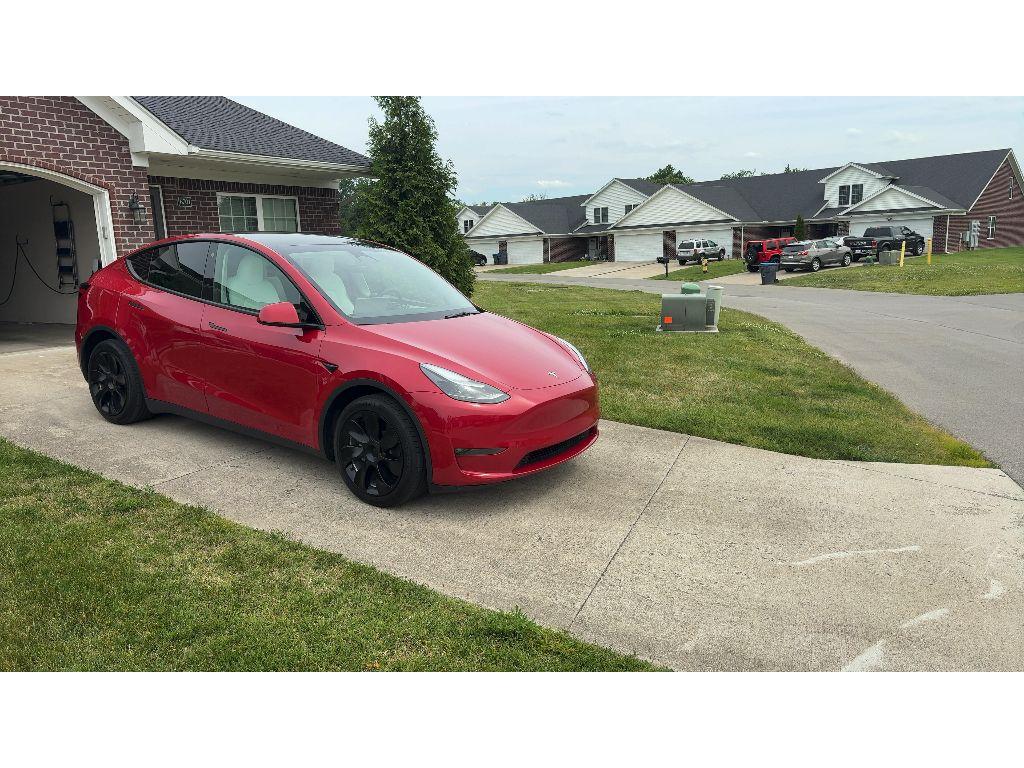 tesla model y 2023 7SAYGDEE0PF782678 image tesla model y 2023 7SAYGDEE0PF782678 image